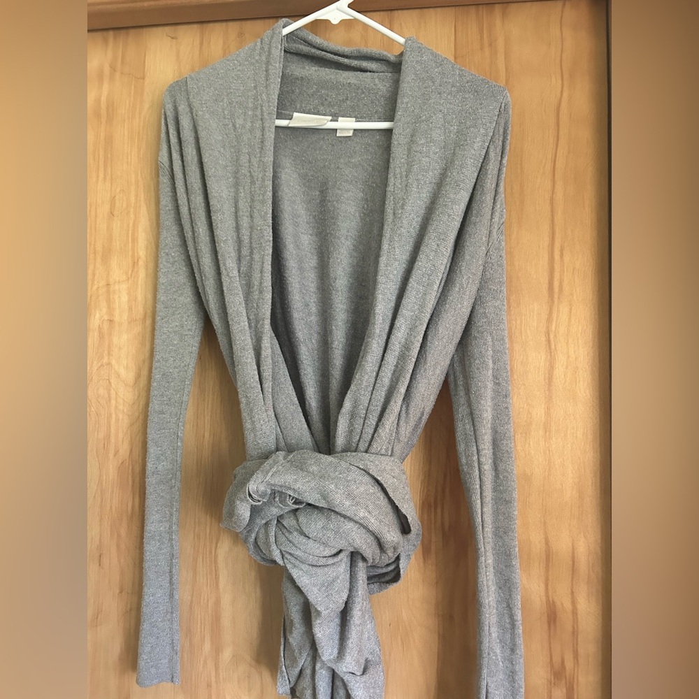EUC Nordstrom Lingerie Gray Sweater